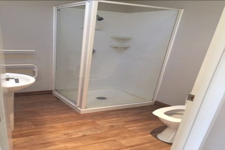 Photo of property in 3/440 Barbadoes Street, Edgeware, Christchurch, 8013