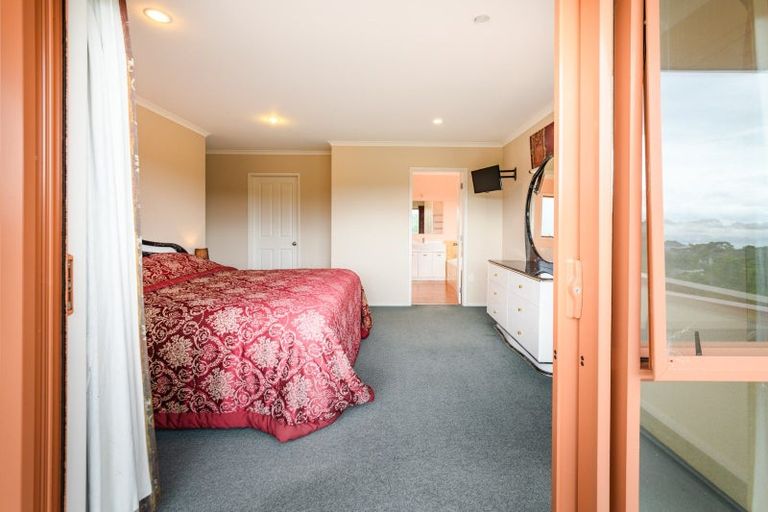 Photo of property in 12 Silkwood Place, Fitzherbert, Palmerston North, 4410