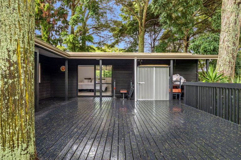 Photo of property in 21 Nyssa Place, Totara Heights, Auckland, 2105