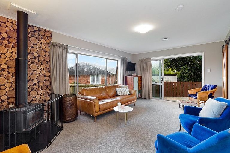 Photo of property in 8 Elliott Crescent, Owhata, Rotorua, 3010