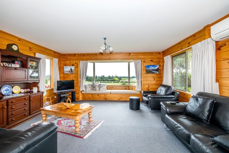 Photo of property in 587 Pleasant Point Highway, Levels, Timaru, 7975