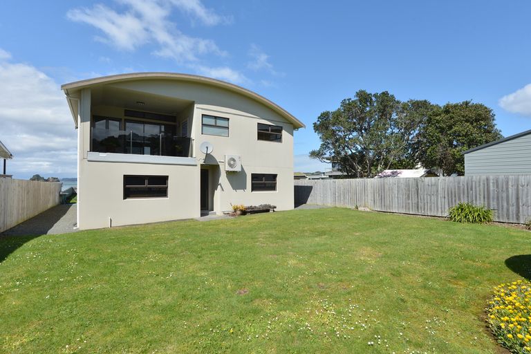 Photo of property in 279 Oakura Road, Oakura, Hikurangi, 0184