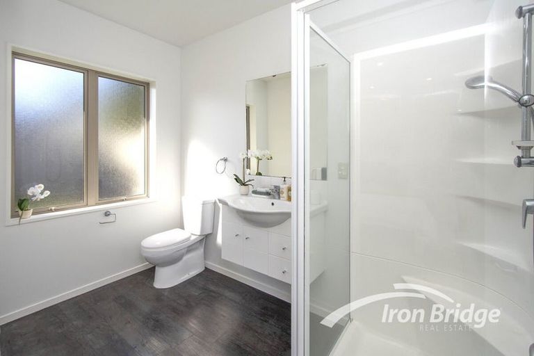 Photo of property in 8 Fredrica Lane, Heathcote Valley, Christchurch, 8022