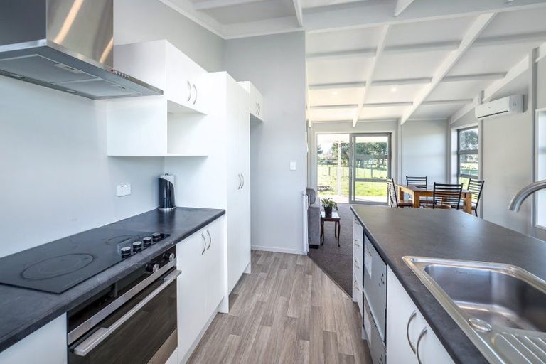 Photo of property in 59 Western Lake Road, Western Lake, Featherston, 5773