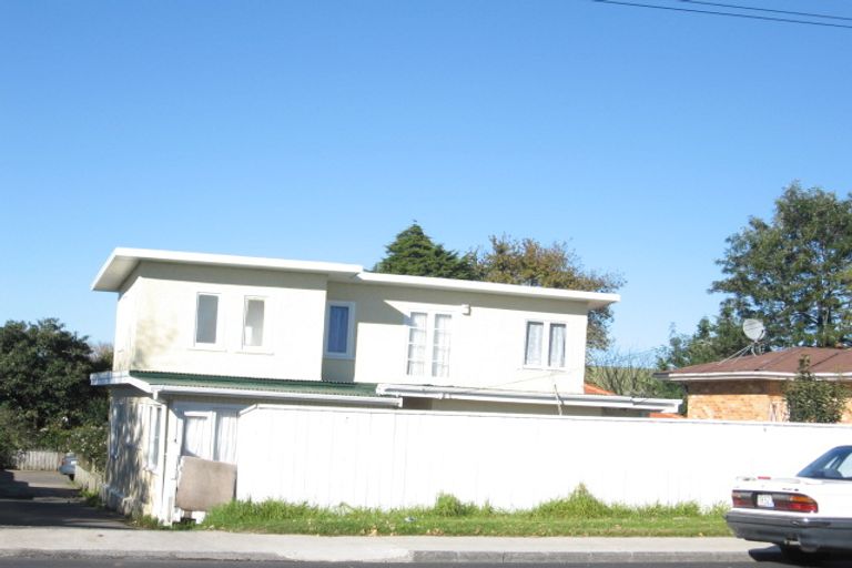 Photo of property in 2/72 Weymouth Road, Manurewa, Auckland, 2102