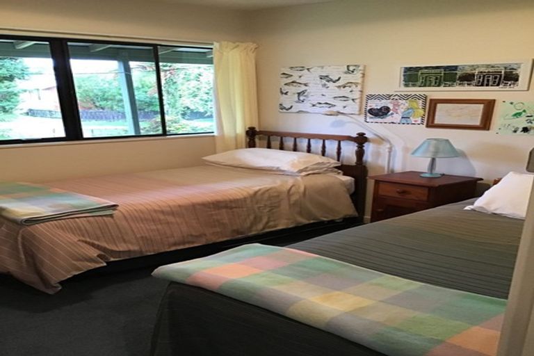 Photo of property in 2 Opuka Place, Haast, 7886