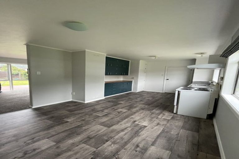 Photo of property in 2/18 Eldon Grove, Taita, Lower Hutt, 5019