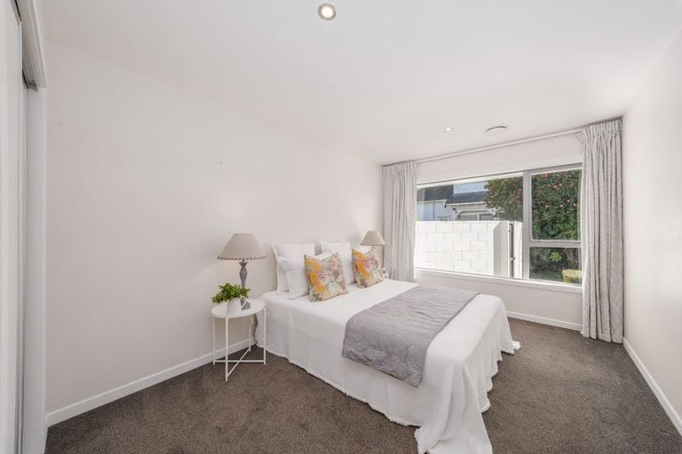 Photo of property in 2/282 Papanui Road, Merivale, Christchurch, 8052