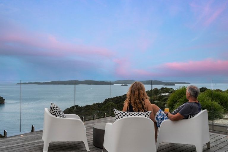 Photo of property in 8 Kotare Place, Sandspit, Warkworth, 0982