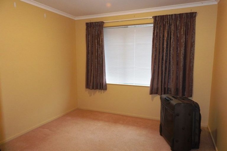 Photo of property in 181 Old Farm Road, Hamilton East, Hamilton, 3216