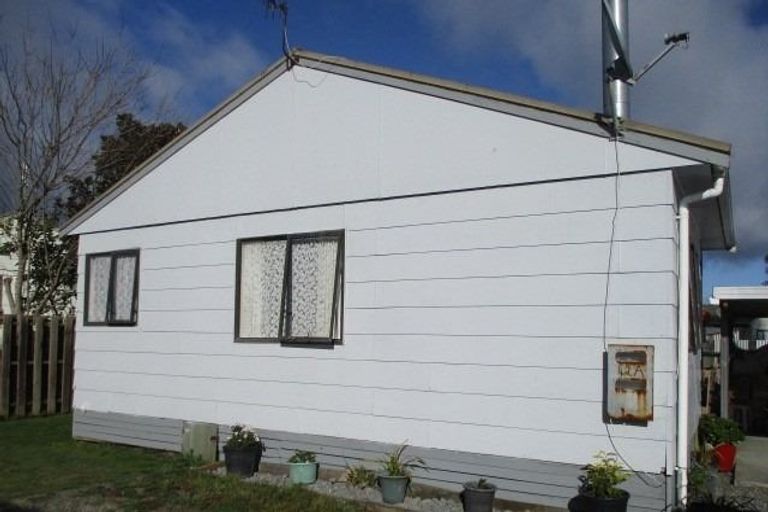 Photo of property in 42a Pohutukawa Drive, Owhata, Rotorua, 3010