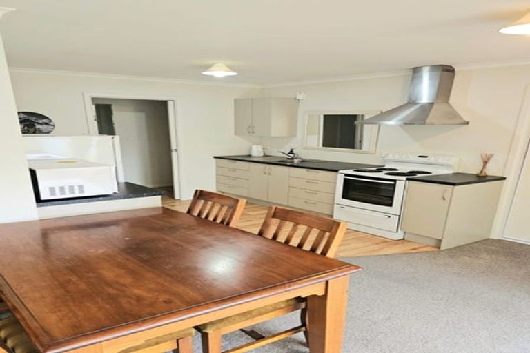 Photo of property in 19 Oxford Street, West End, Timaru, 7910