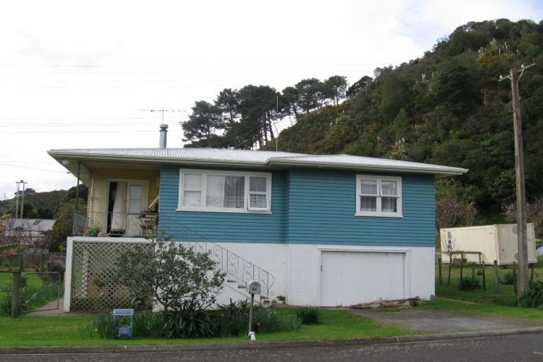 Photo of property in 3 Creagh Street, Tapu, Thames, 3575