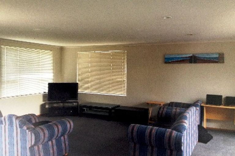 Photo of property in 1 Rosewood Court, Huntington, Hamilton, 3210