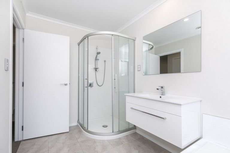 Photo of property in 36 Ridgedale Crescent, Flagstaff, Hamilton, 3210