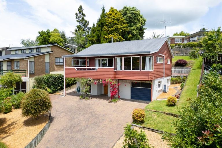 Photo of property in 24 Garthwood Road, Hillcrest, Hamilton, 3216