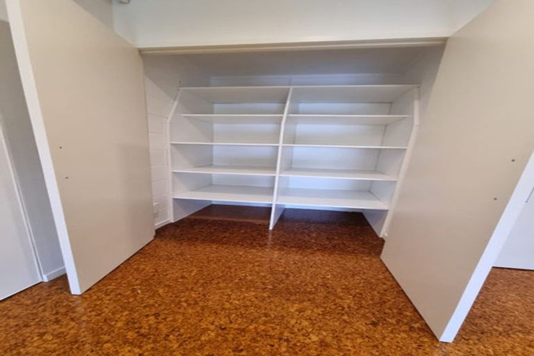 Photo of property in 22 Learmonth Avenue, Birkenhead, Auckland, 0626