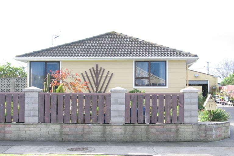 Photo of property in 17 Mclaren Crescent, Onekawa, Napier, 4110