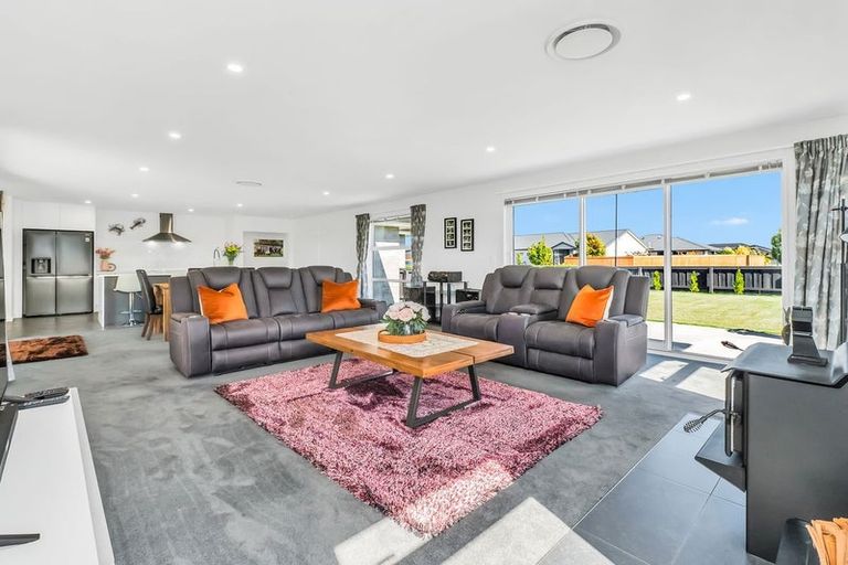 Photo of property in 10 Russell Lilley Drive, Rolleston, 7614
