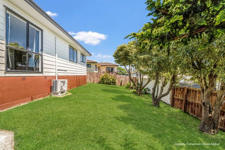 Photo of property in 2/21 Silver Creek Road, Weymouth, Auckland, 2103