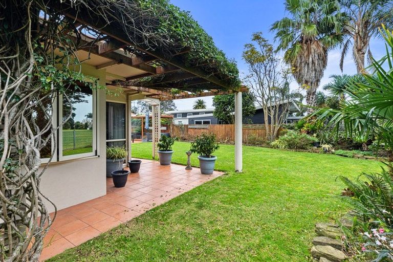 Photo of property in 169 Gravatt Road, Papamoa Beach, Papamoa, 3118