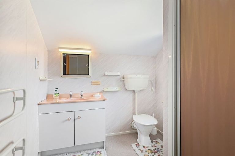 Photo of property in 11 Molesworth Place, Somerfield, Christchurch, 8024