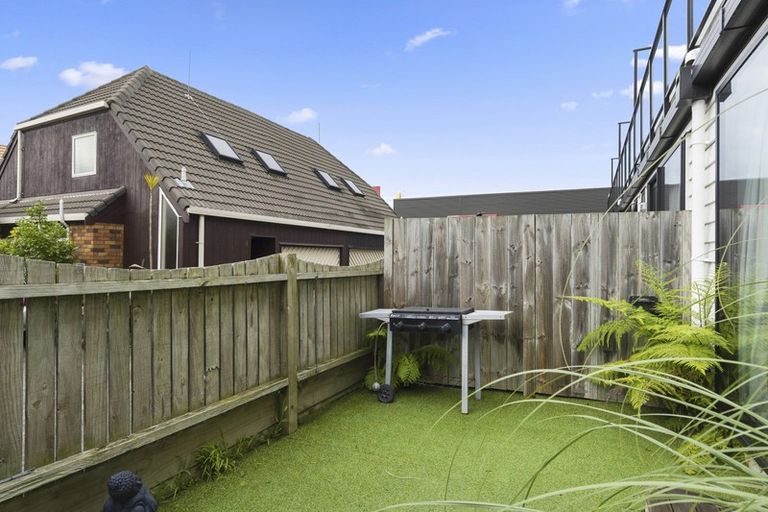 Photo of property in 8/33 Miro Street, Mount Maunganui, 3116