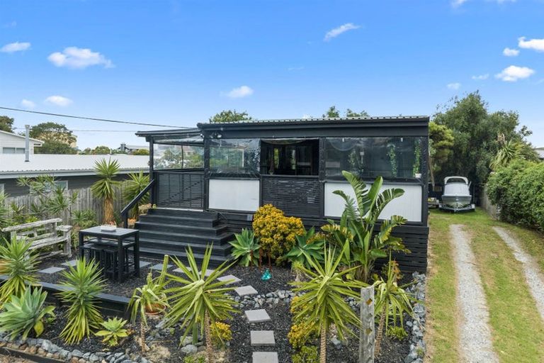Photo of property in 8 Olsen Avenue, Mangawhai Heads, Mangawhai, 0505