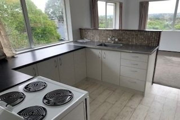 Photo of property in 2/139a Mokoia Road, Birkenhead, Auckland, 0626