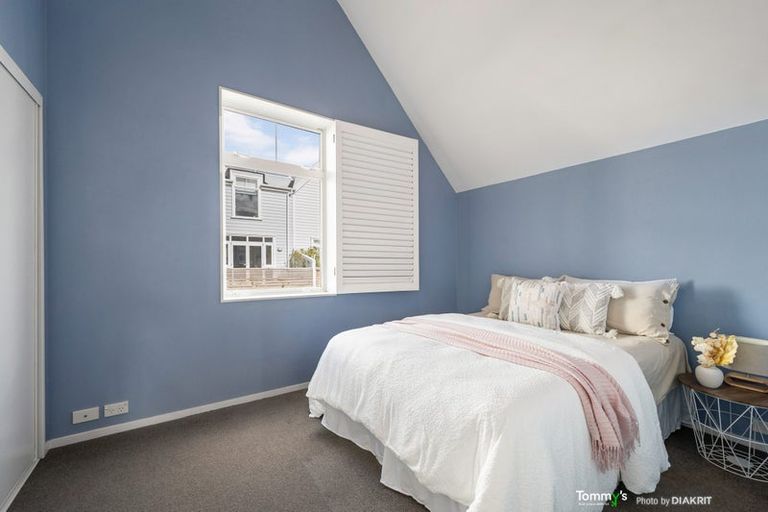 Photo of property in Victoria Villas, 43/35 Pirie Street, Mount Victoria, Wellington, 6011