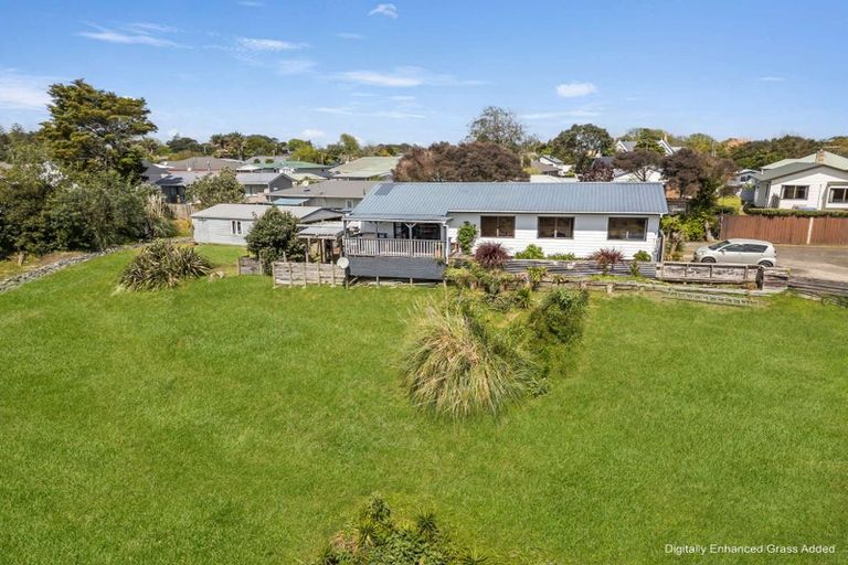 Photo of property in 45 View Road, Waiuku, 2123