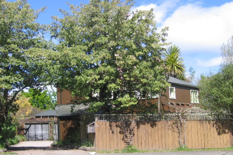 Photo of property in 47 Hawai Street, Two Mile Bay, Taupo, 3330