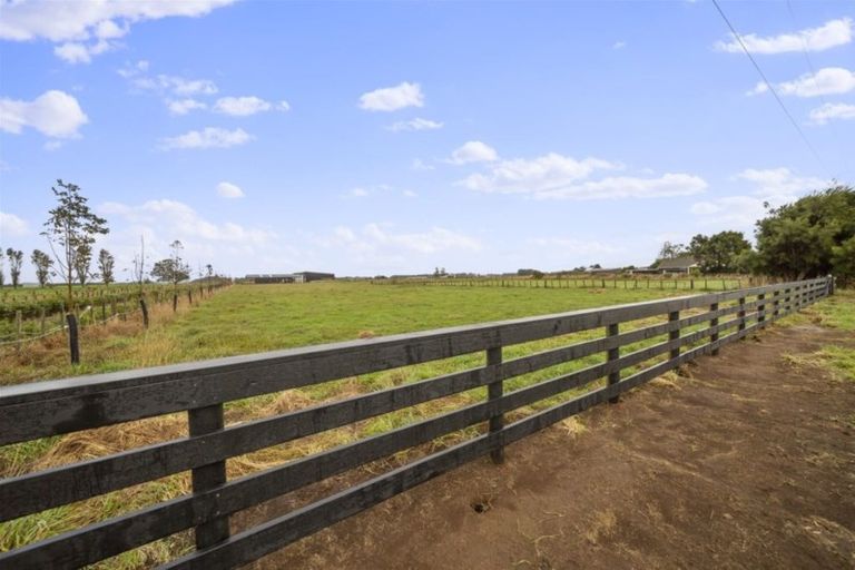 Photo of property in 282 Austin Road, Normanby, Hawera, 4673