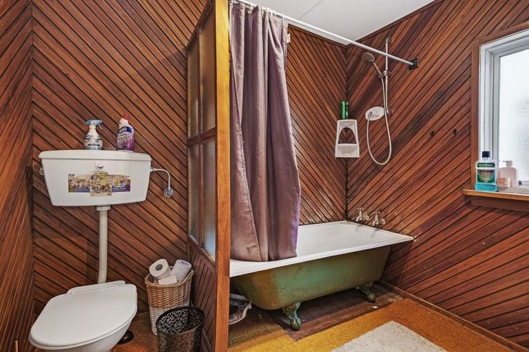 Photo of property in 24 Bayly Street, Te Hapara, Gisborne, 4010