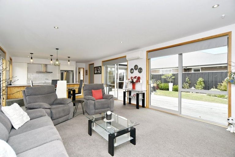 Photo of property in 14 Aroha Street, Pegasus, 7612