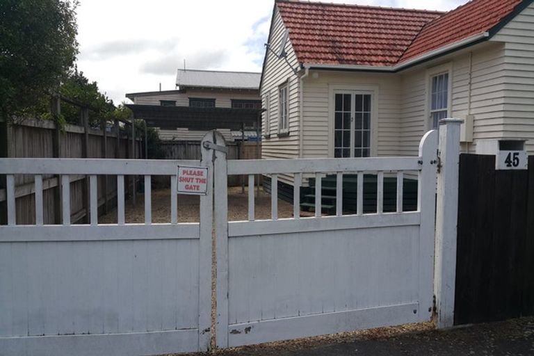 Photo of property in 45 Boundary Road, Claudelands, Hamilton, 3214