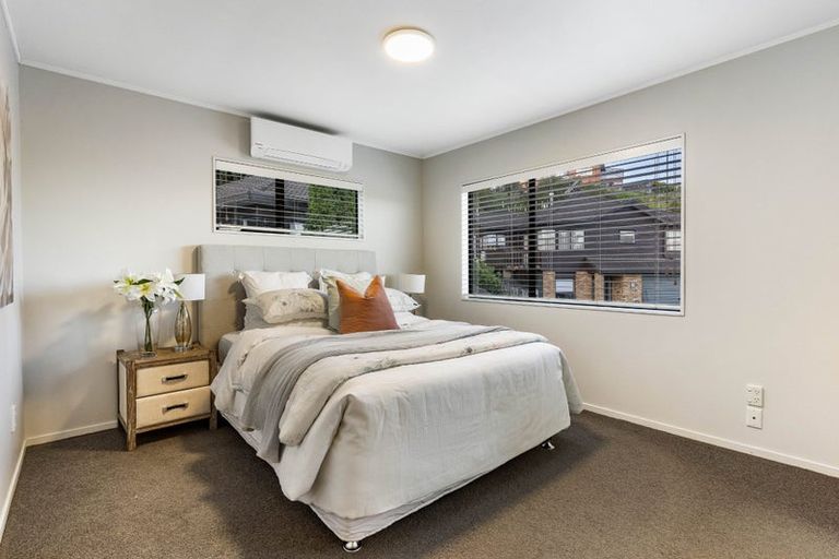 Photo of property in 1/6 Honeysuckle Lane, Mairangi Bay, Auckland, 0630