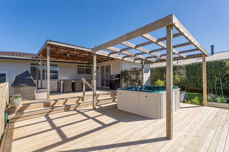 Photo of property in 117 Robinson Road, Whitianga, 3510