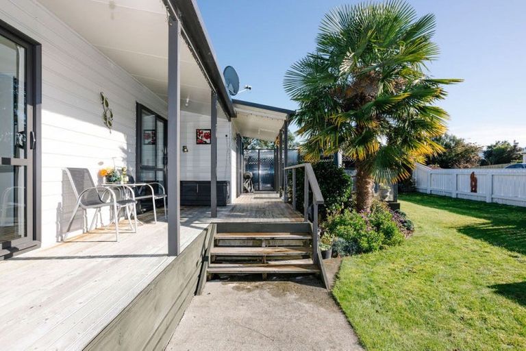 Photo of property in 21 Guy Street, Dannevirke, 4930