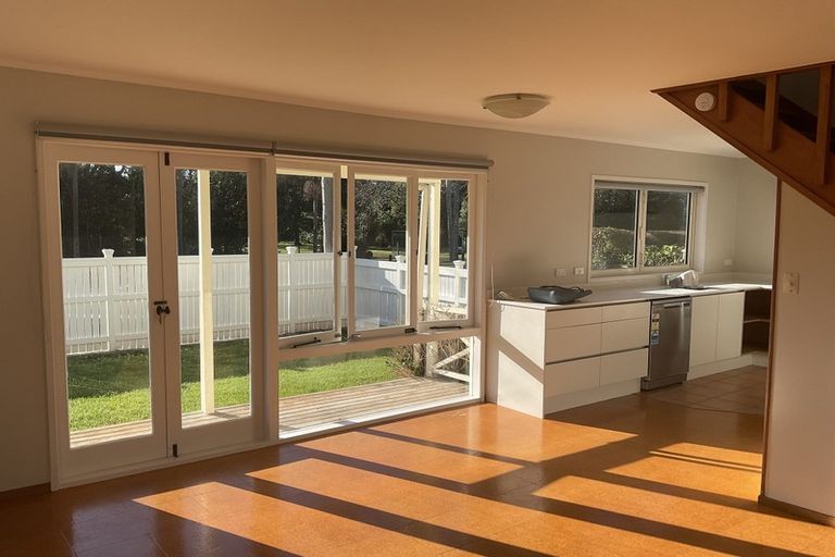 Photo of property in 1/57a Church Street, Devonport, Auckland, 0624