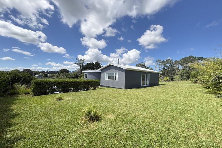 Photo of property in 619 State Highway 16, Kumeu, 0891