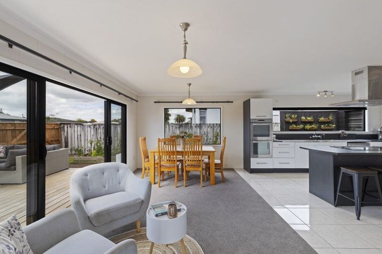 Photo of property in 19 Mangati Road, Bell Block, New Plymouth, 4312