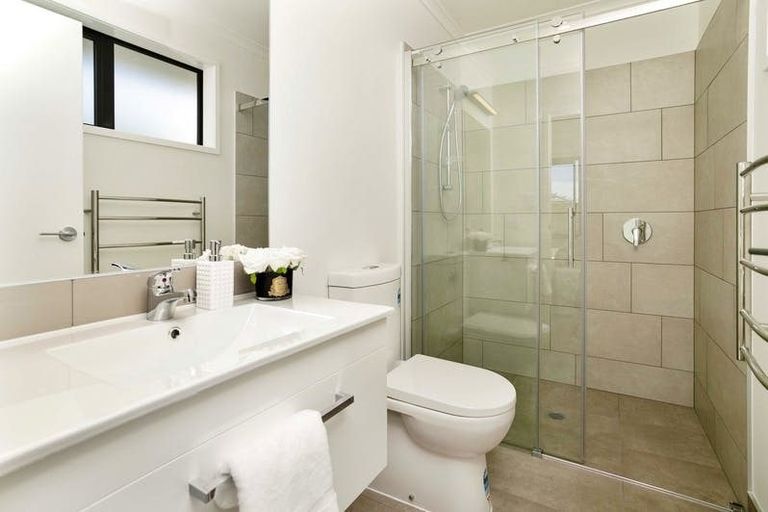 Photo of property in 6 Mutetai Road, Clarks Beach, 2122