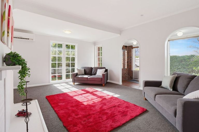 Photo of property in 59 Weston Avenue, Roslyn, Palmerston North, 4414
