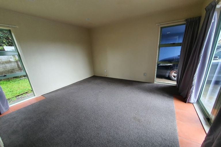 Photo of property in 49a Balmain Road, Birkenhead, Auckland, 0626