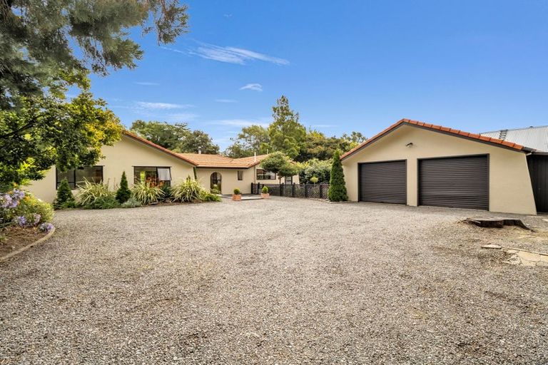 Photo of property in 720 Christchurch Akaroa Road, Tai Tapu, 7672