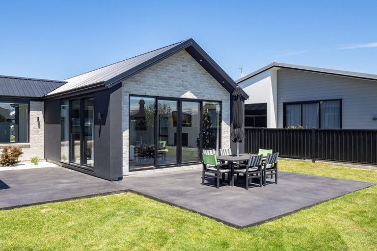 Photo of property in 3 Cawton Grove, Tinwald, Ashburton, 7700