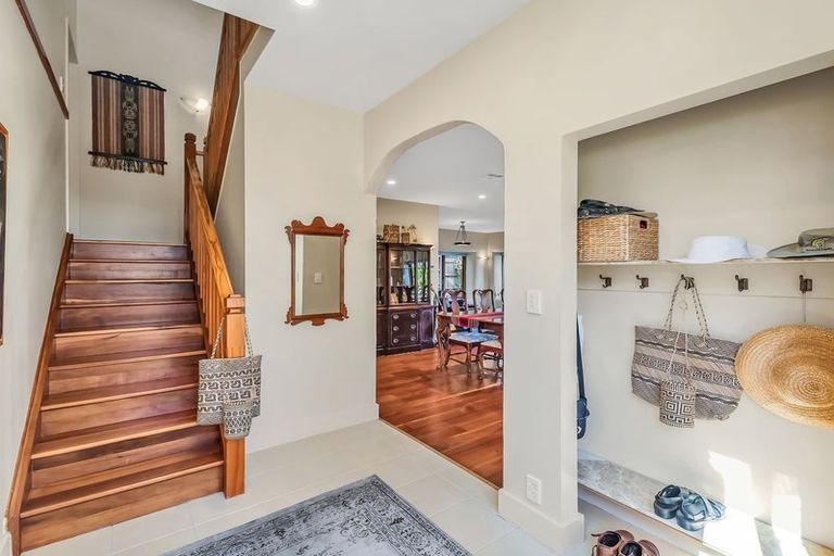 Photo of property in 262 Major Hornbrook Road, Mount Pleasant, Christchurch, 8081