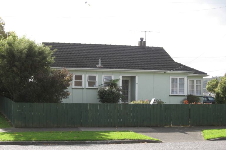 Photo of property in 73 Waddington Drive, Naenae, Lower Hutt, 5011