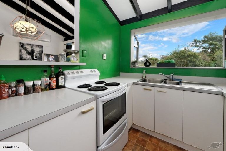 Photo of property in 65 Riverpark Crescent, Henderson, Auckland, 0610